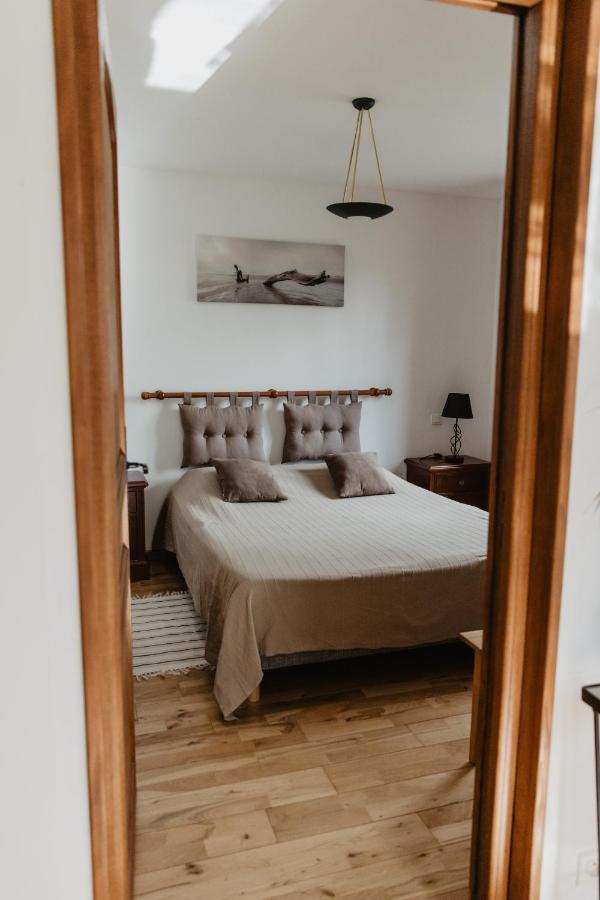 Hotel Les Charmilles De Mormal Landrecies Exteriör bild