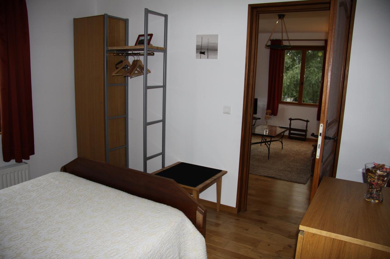 Hotel Les Charmilles De Mormal Landrecies Rum bild