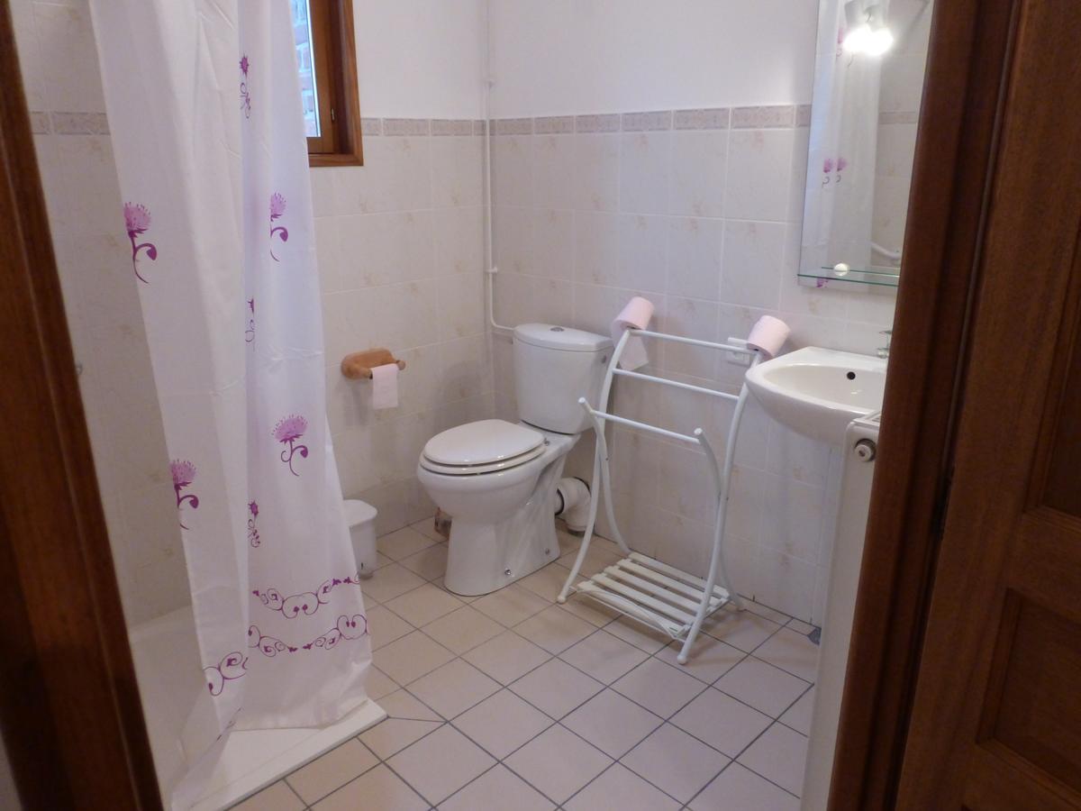 Hotel Les Charmilles De Mormal Landrecies Rum bild
