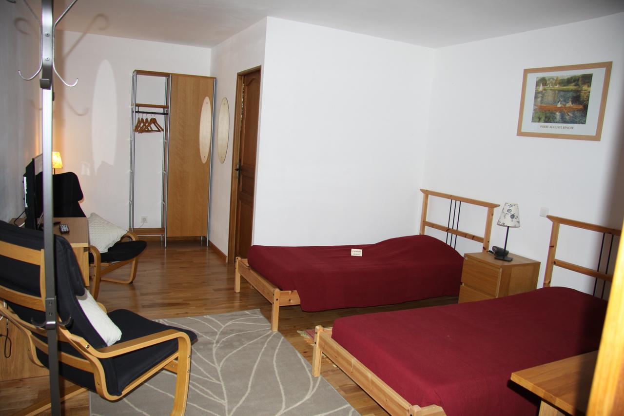 Hotel Les Charmilles De Mormal Landrecies Rum bild